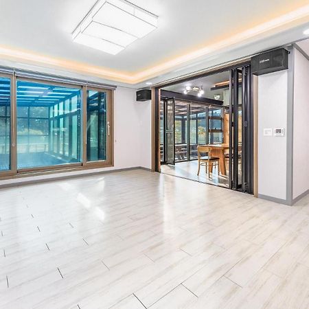 Daebudo Juni Pension Ансан Экстерьер фото