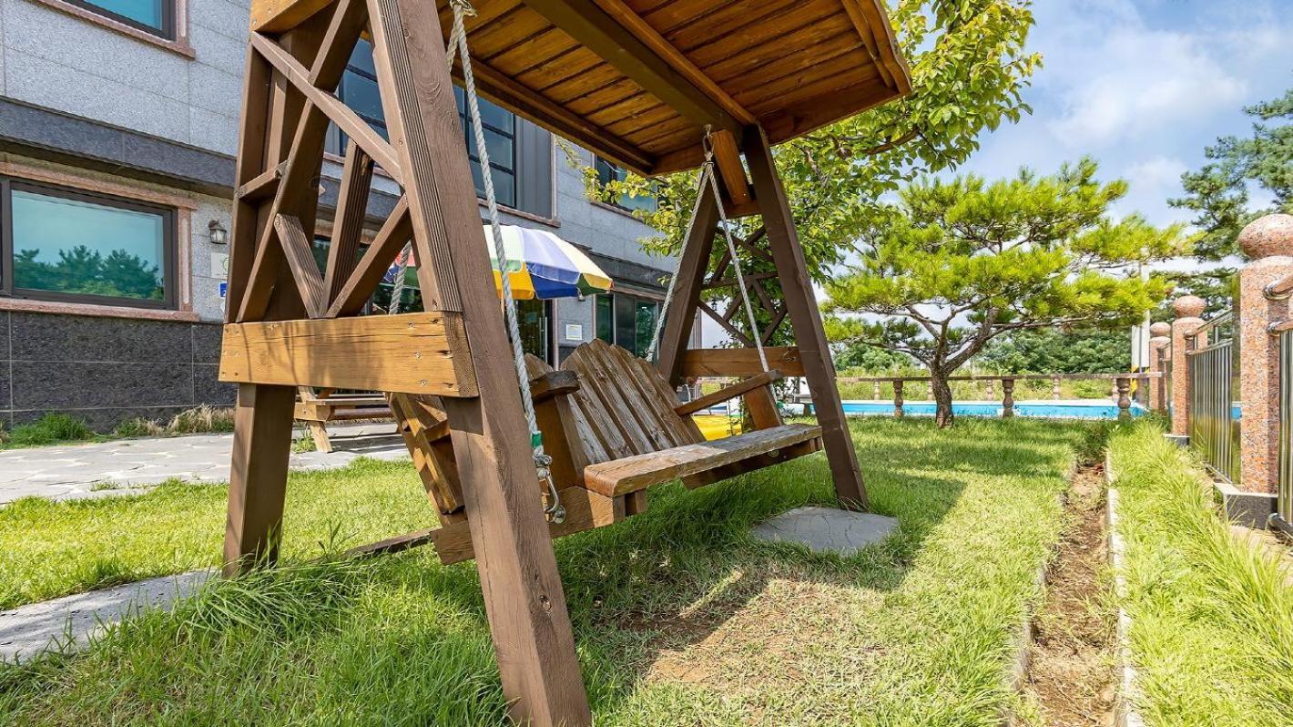Daebudo Juni Pension Ансан Экстерьер фото