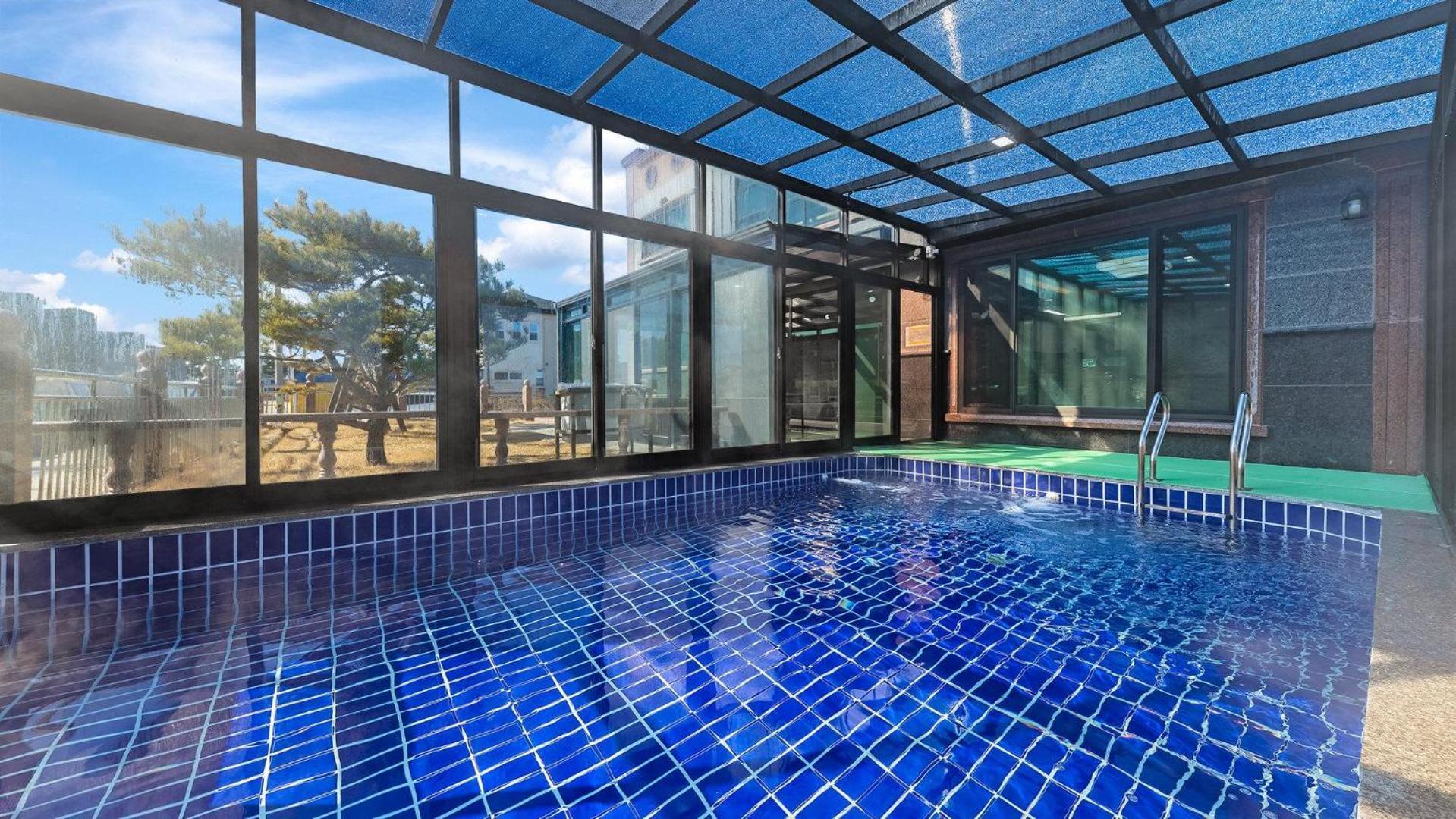 Daebudo Juni Pension Ансан Экстерьер фото