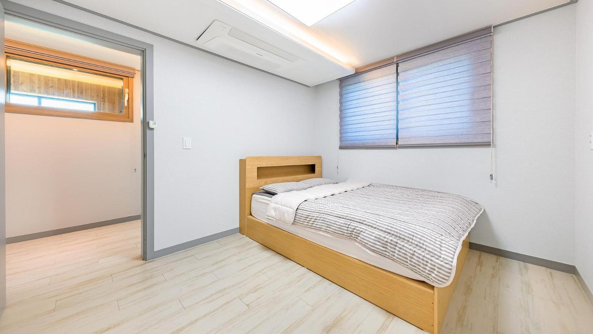 Daebudo Juni Pension Ансан Номер фото
