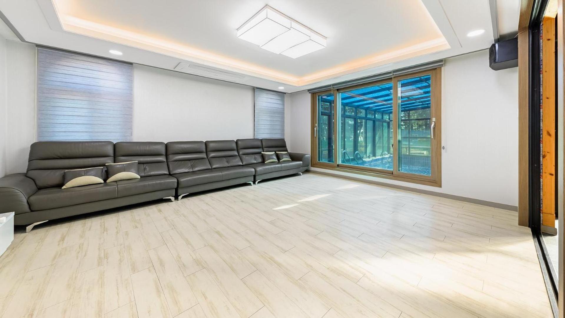 Daebudo Juni Pension Ансан Номер фото